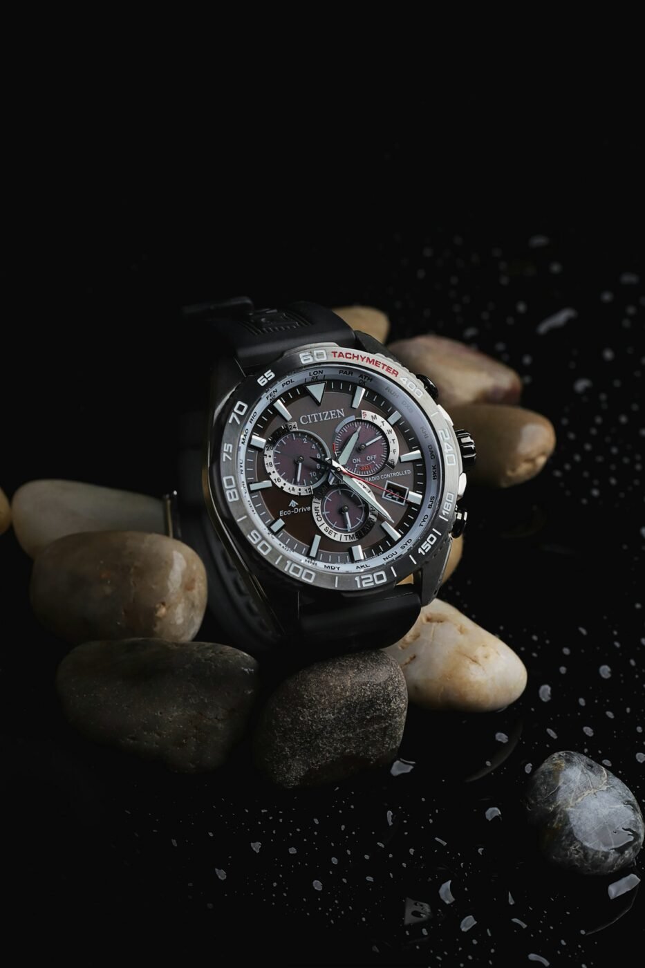 Rolex Submariner Date — image 1